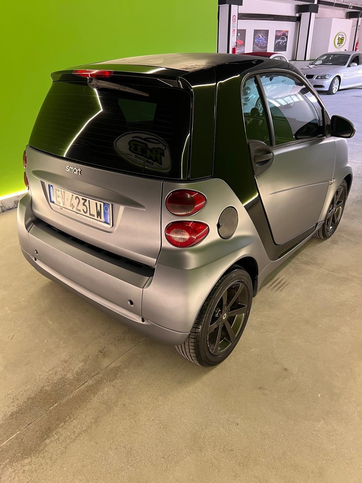 Smart ForTwo 1000 52 kW MHD coupé pure