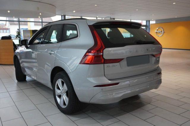 VOLVO XC60 B4 (d) AWD Geartronic Momentum