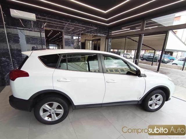 TOYOTA RAV 4 MY23 RAV4 2.2 D-4D 150 CV