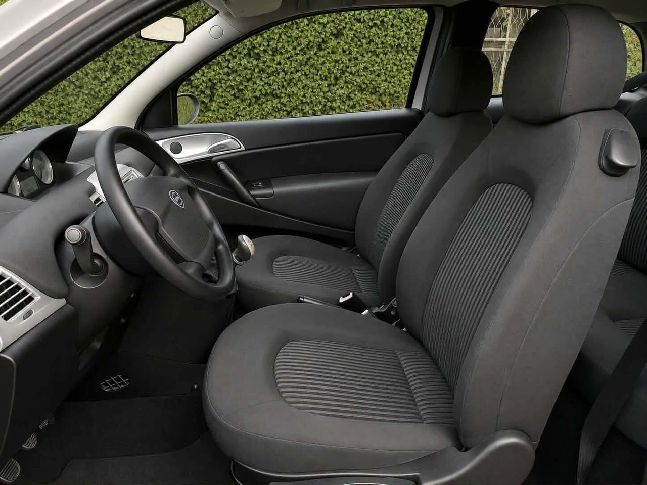 Lancia Ypsilon 1.2 Benzina 60CV – PARI AL NUOVO