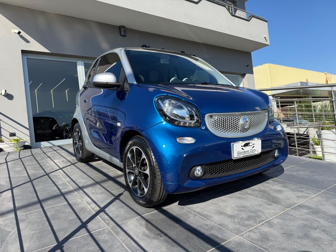 Smart ForTwo 70 1.0 twinamic Passion pari nuovo