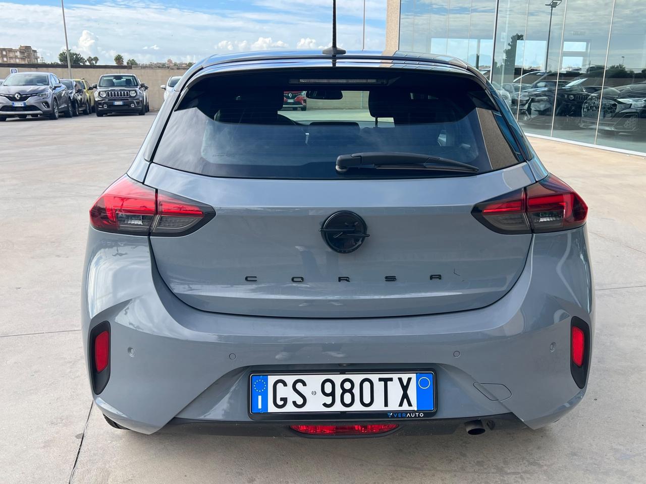 Opel Corsa 1.2 75CV GS - possibilità noleggio no scoring
