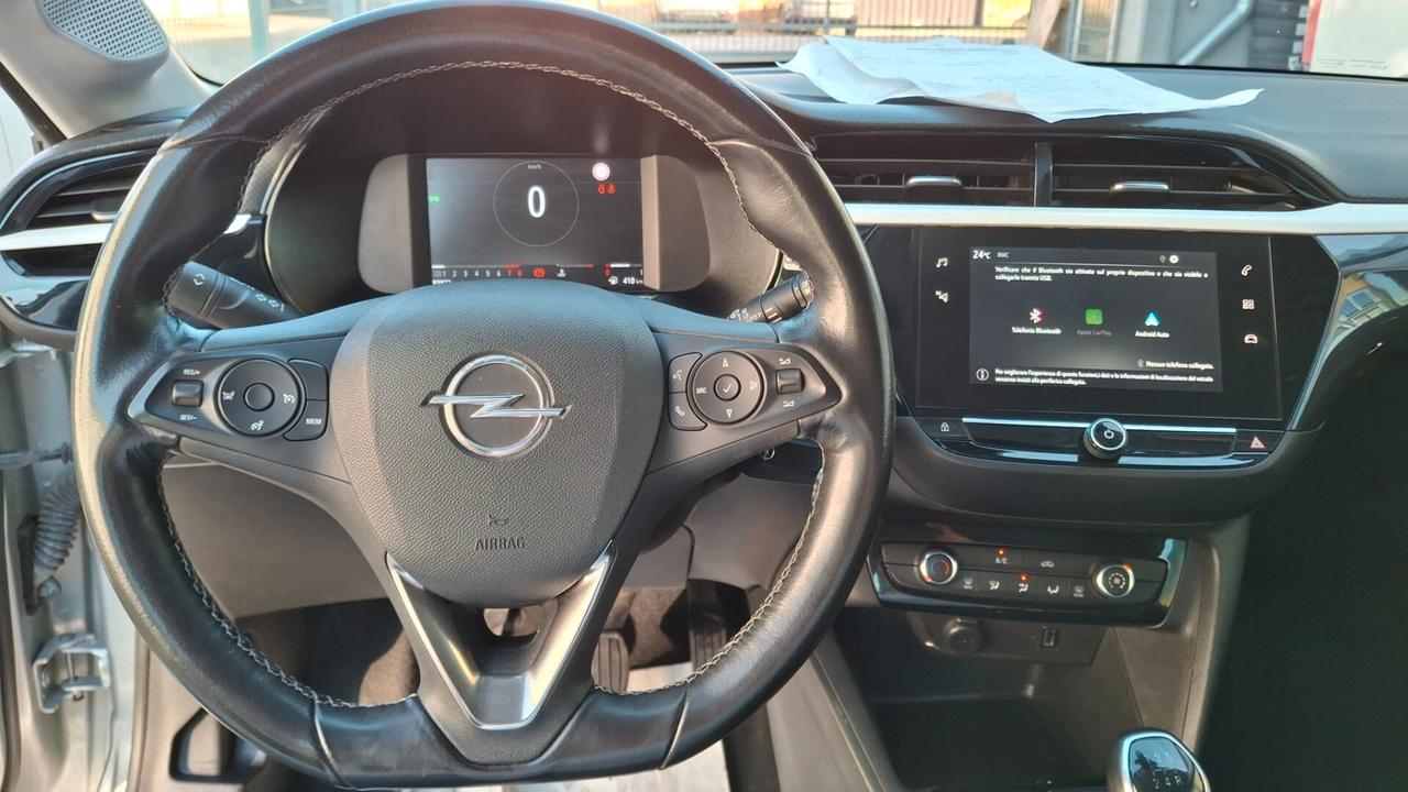 Opel Corsa 1.2 Design & Tech