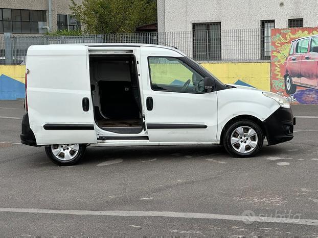 OPEL COMBO ANNO 10/2014 SUPER PREZZO!