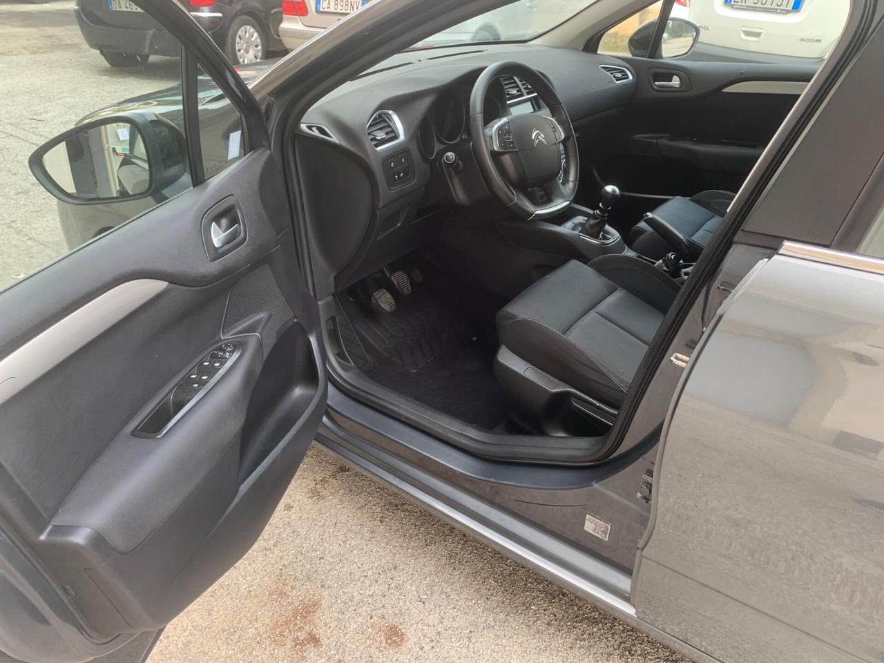 Citroen C4 1.6 e-HDi 115 Seduction