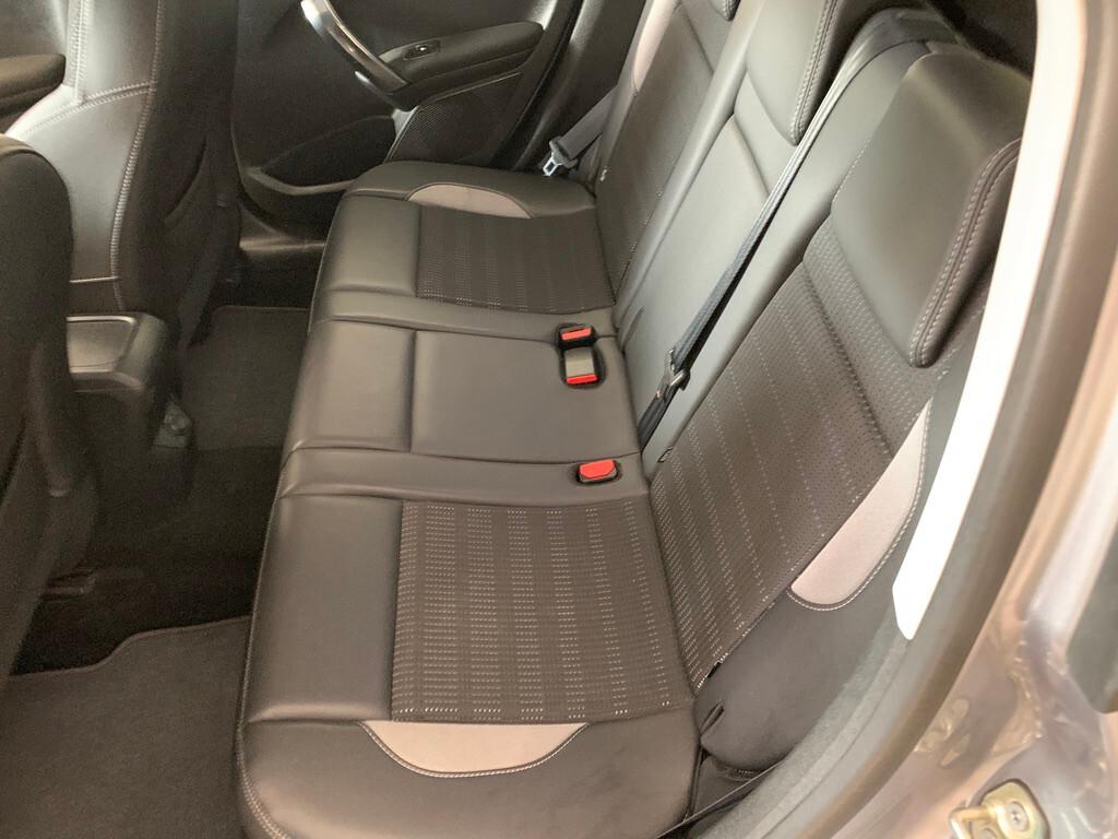 Peugeot 2008 1.6 VTi 120CV Allure