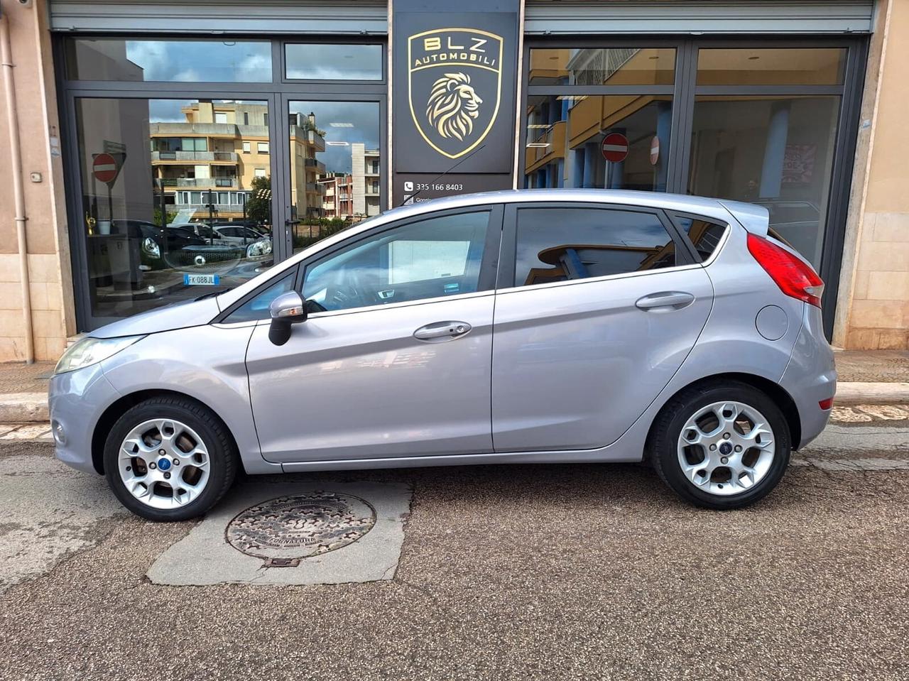Ford Fiesta 1.4 TDCi 70CV 5 porte Titanium