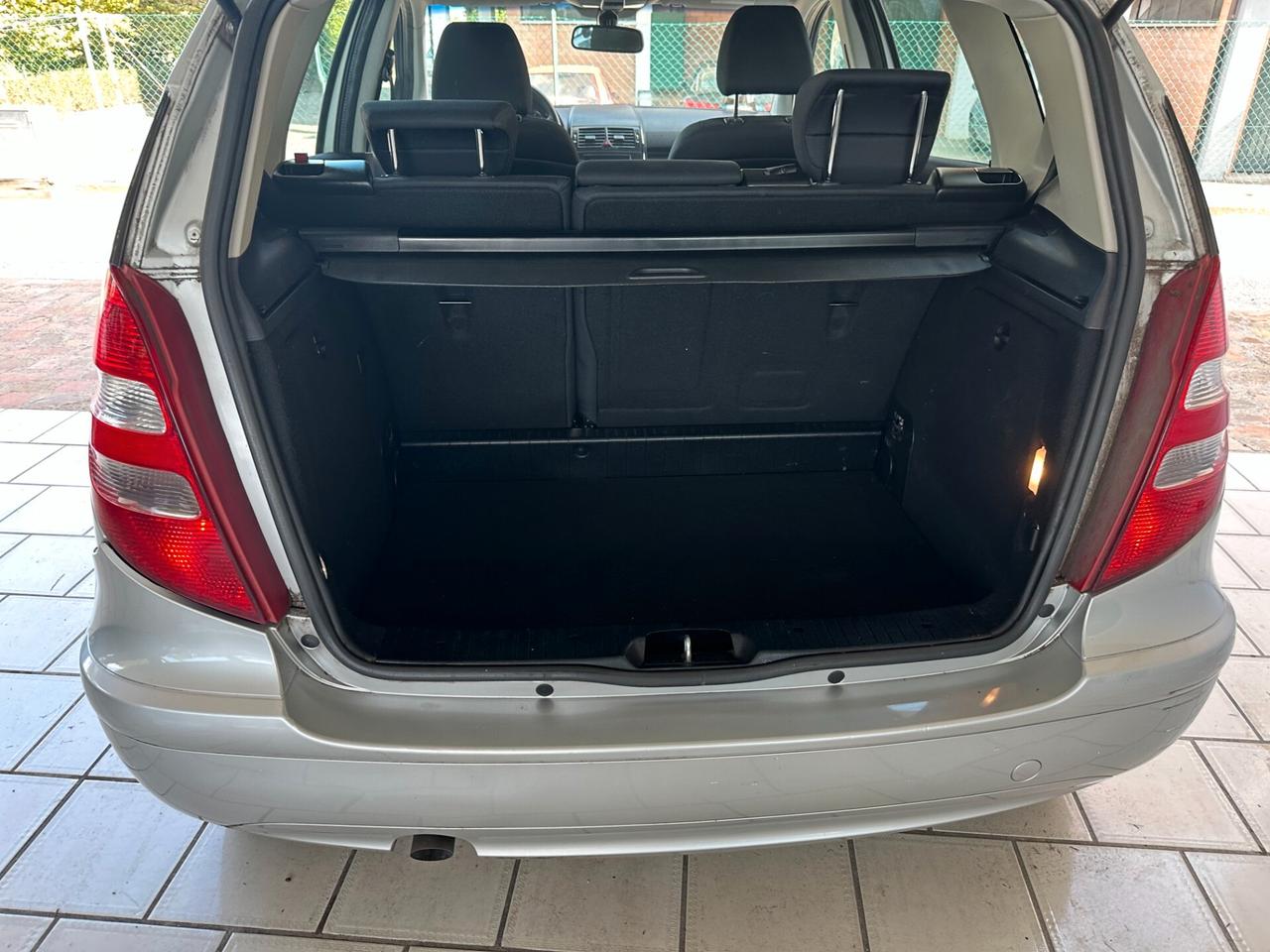 Mercedes-benz A 160 CDI NEOPATENTATI (12 RATE)