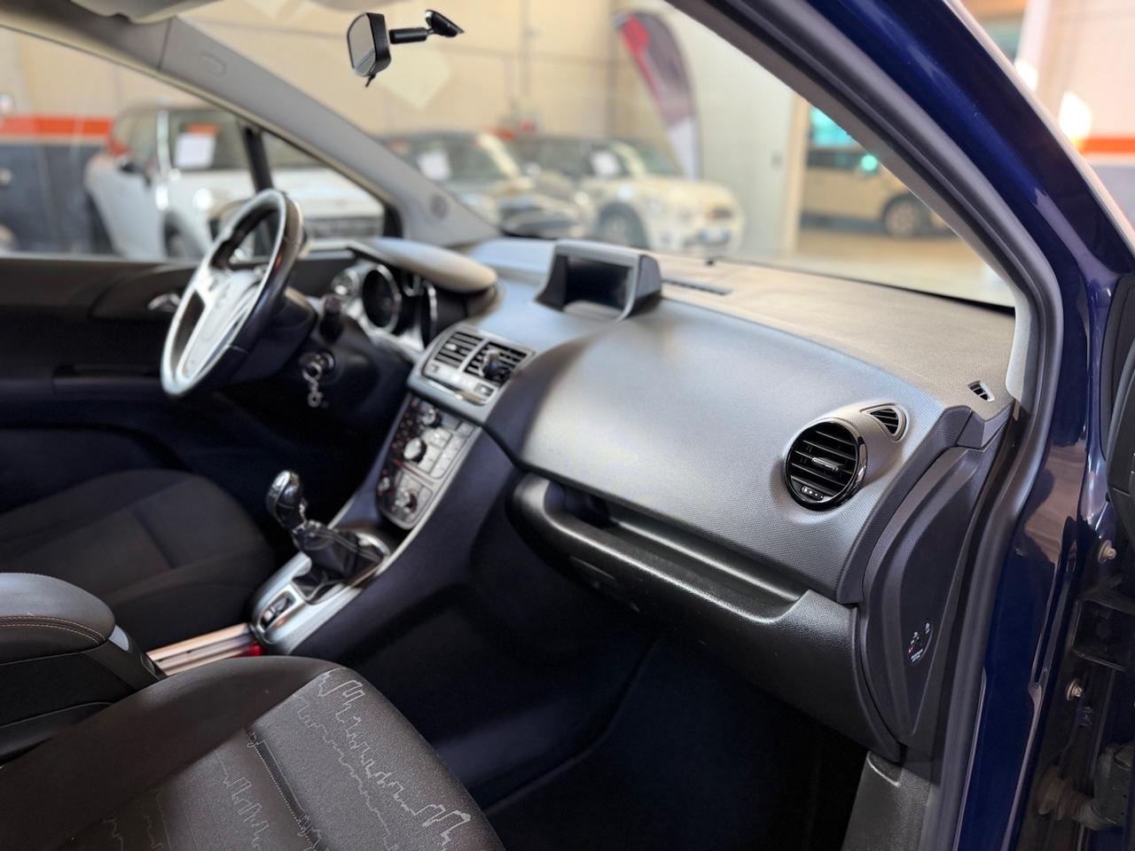 Opel Meriva 1.6 CDTI AUTOCARRO Start&Stop Design Edition