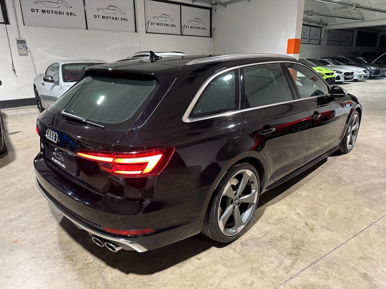 Audi A4 S4 Avant 3.0 TFSI quattro tiptronic - Rotor INT. Rosso