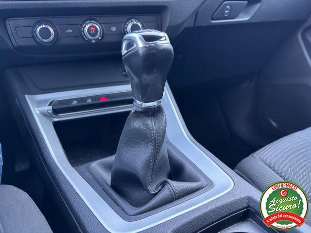 AUDI Q3 35 TDI quattro Business Advanced