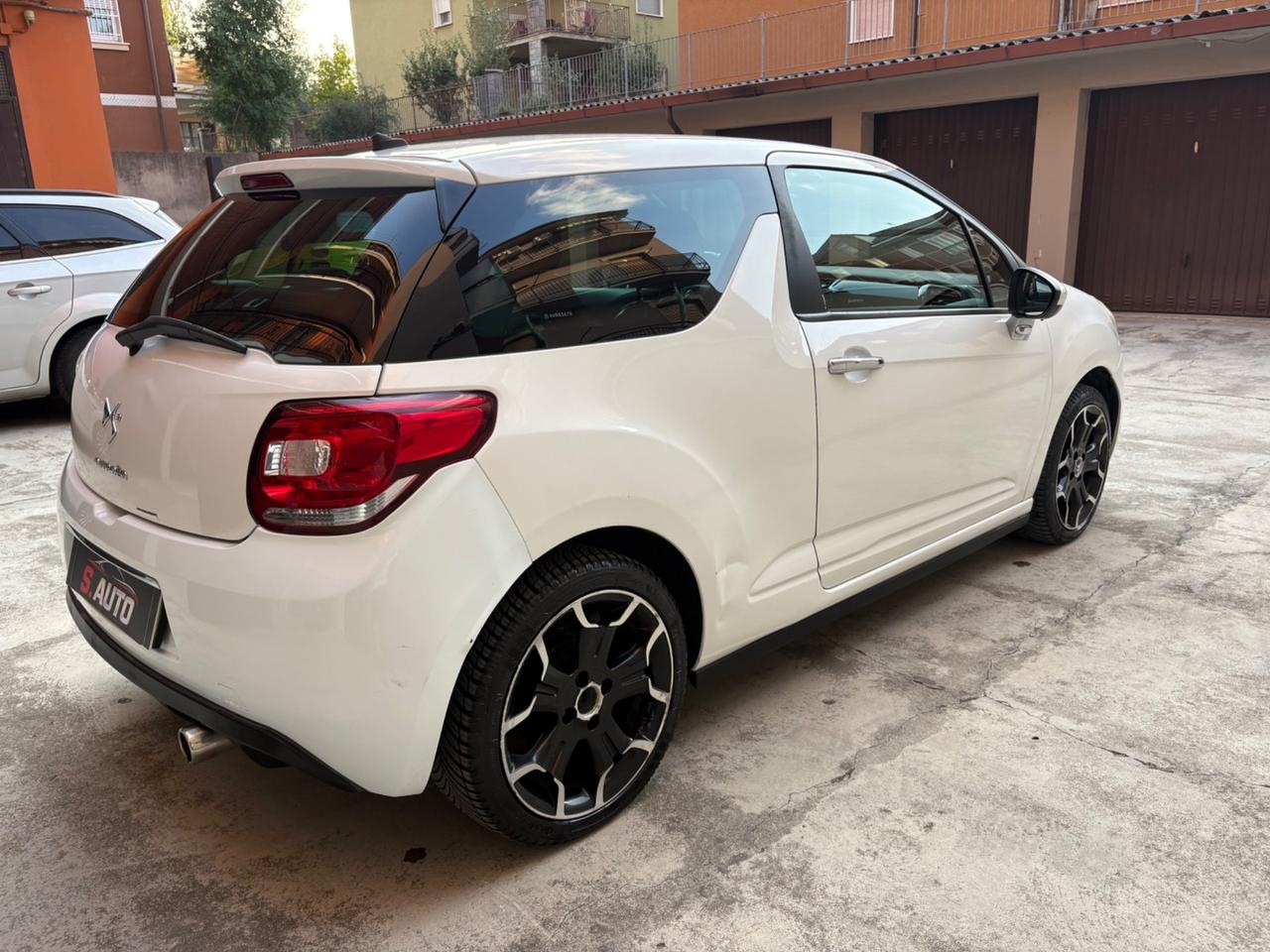 Ds DS3 3 1.6 HDi 90 Just Black