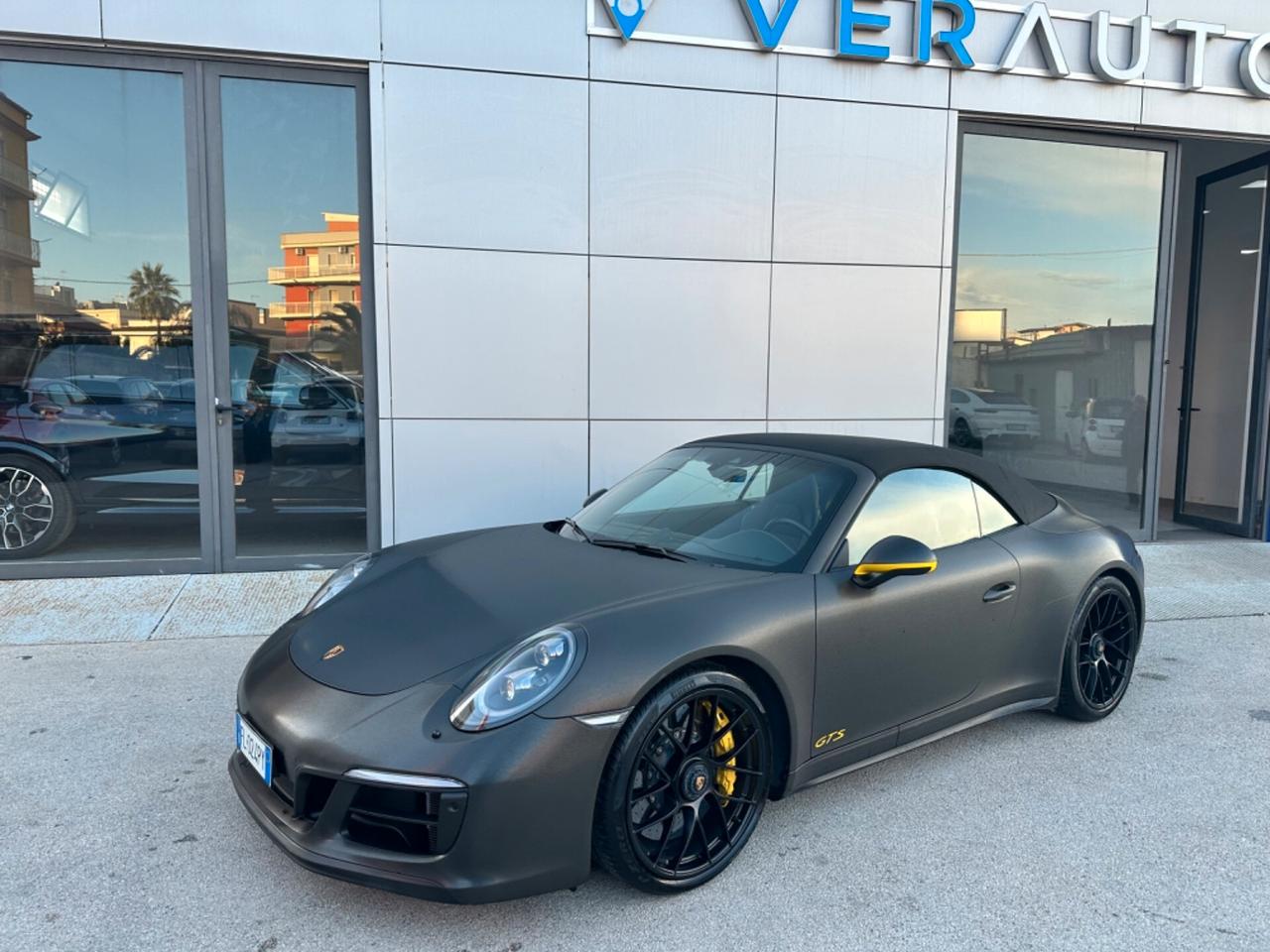 Porsche 911 Cabrio 3.0 Carrera 4 GTS auto