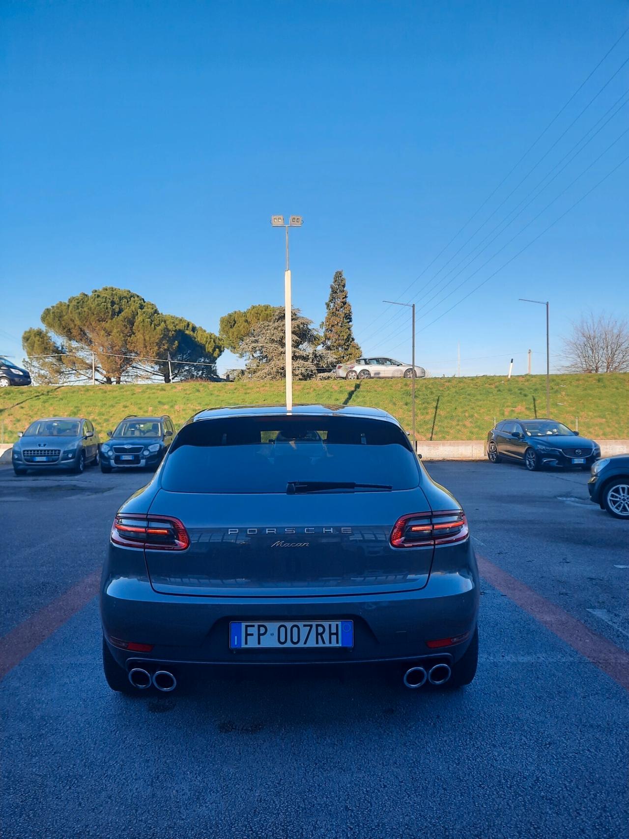 Porsche Macan 2.0 252 cv tagliandi porsche