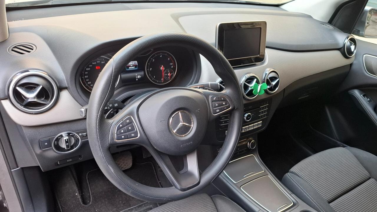 Mercedes-benz B 180 d Automatic Premium