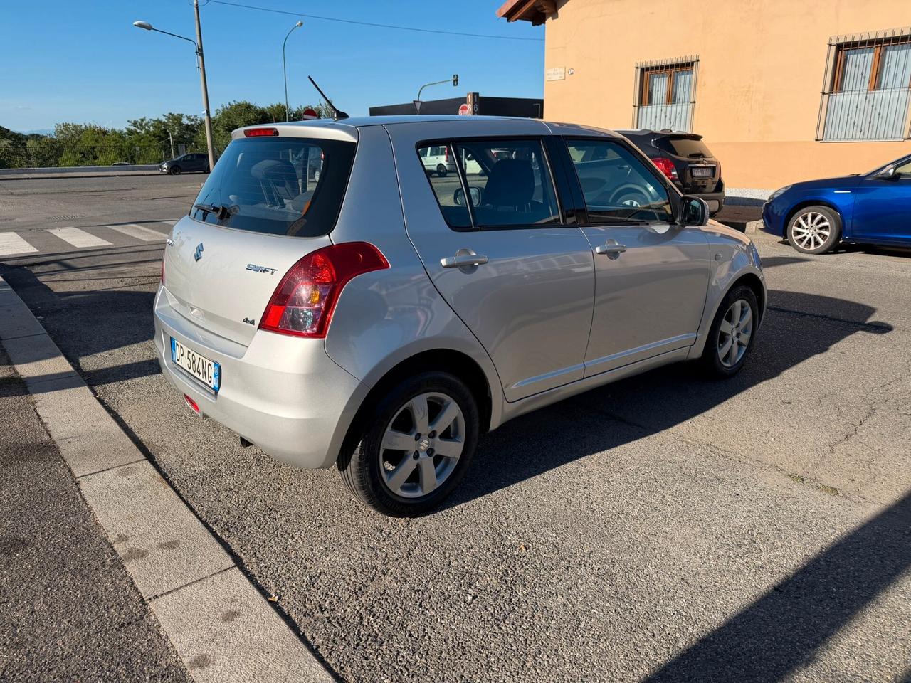 Suzuki Swift 1.3 4x4 5p. GL