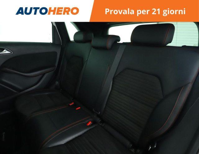 MERCEDES-BENZ B 180 d Automatic Premium
