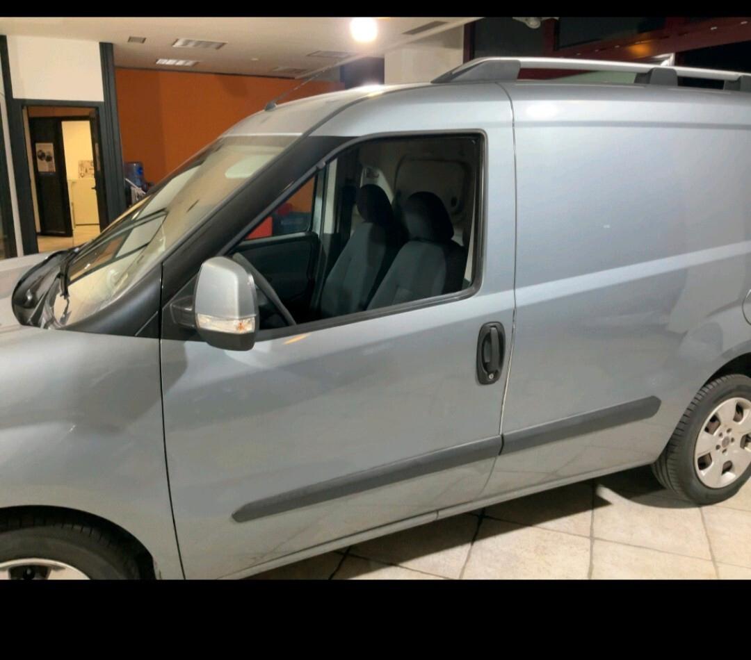 Fiat Doblo Doblò 1.6 MJT 16V Emotion 2013