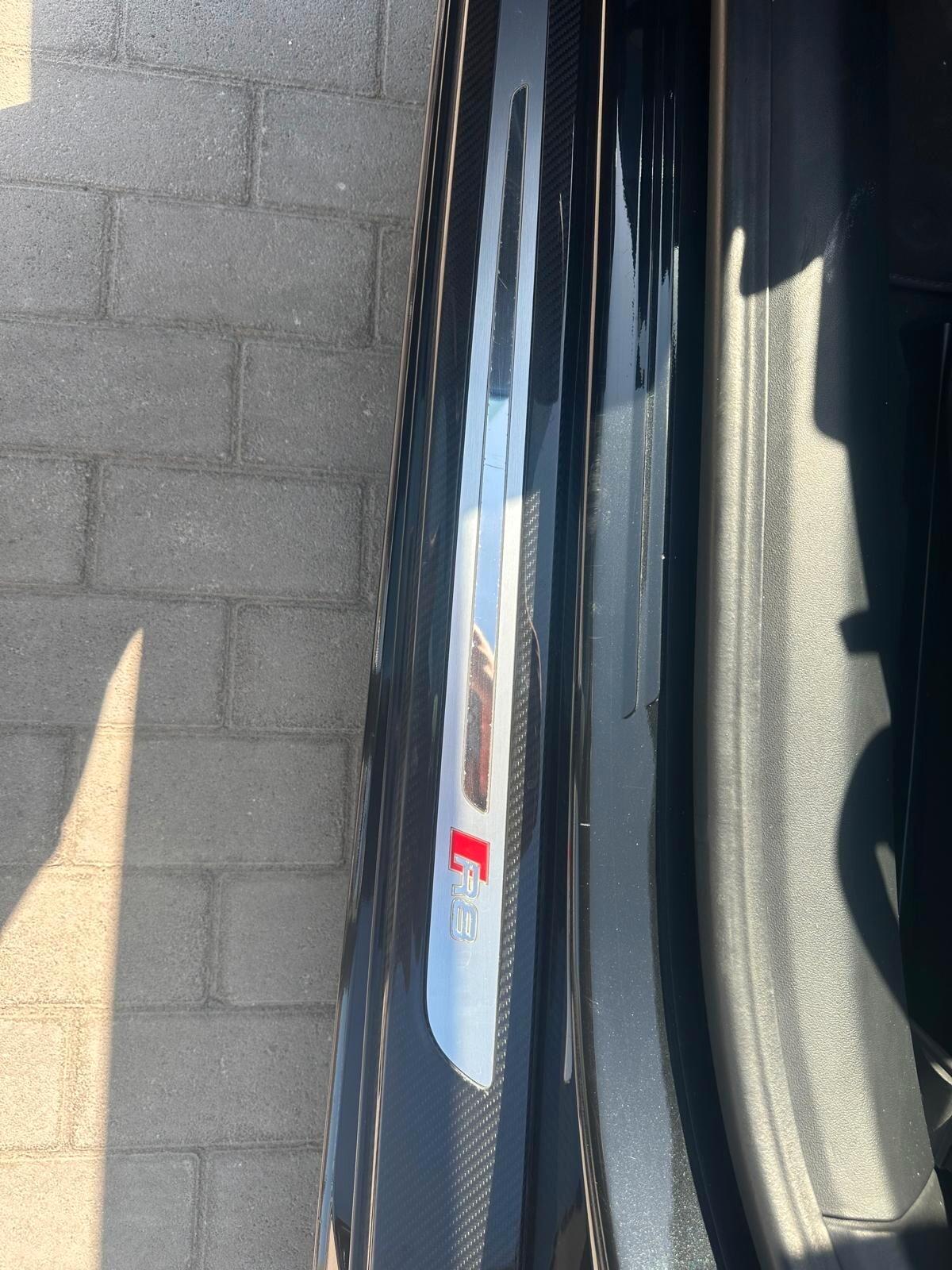 Audi R8 Coupé 5.2 FSI quattro S tronic plus PERFORMANCE - PRONTA CONSEGNA - TAGLIANDI CERTIFICATI - CARBONIO