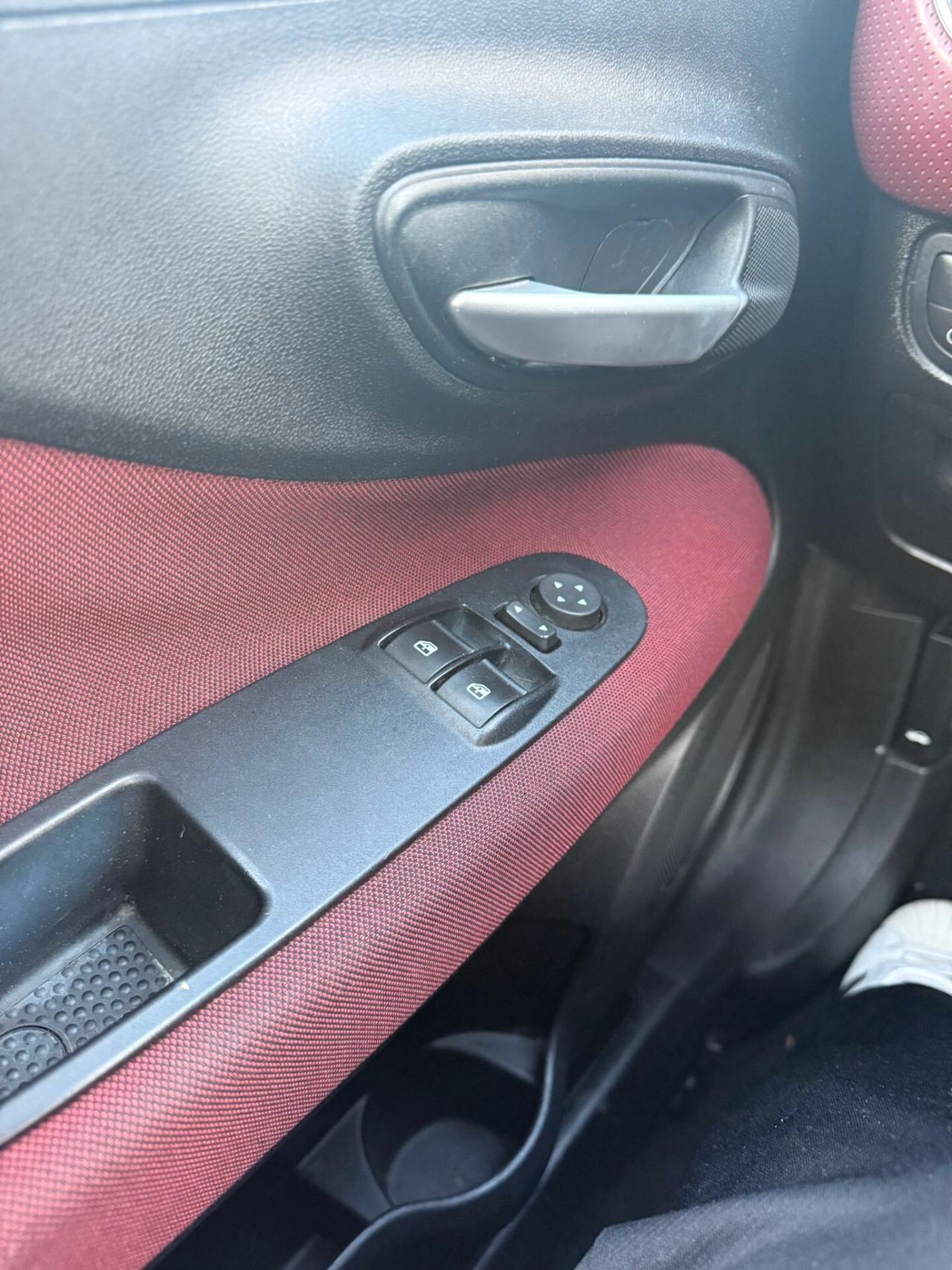 Fiat Punto Evo 1.4 5P EMOTION NATURAL POWER