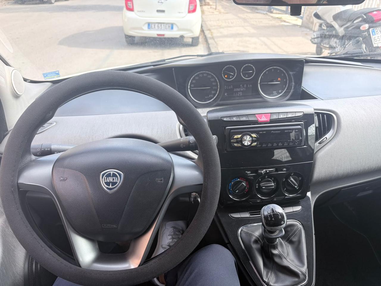 Lancia Ypsilon 1.2 69 CV 5 porte GPL Ecochic Gold
