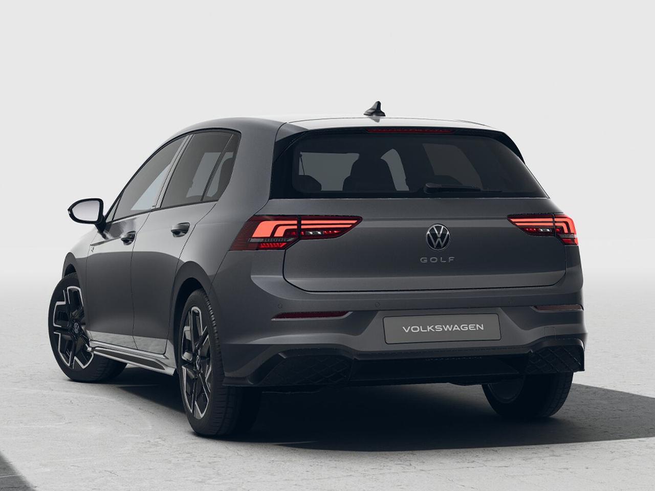 Volkswagen Golf 2.0 tdi r-line plus 150cv dsg