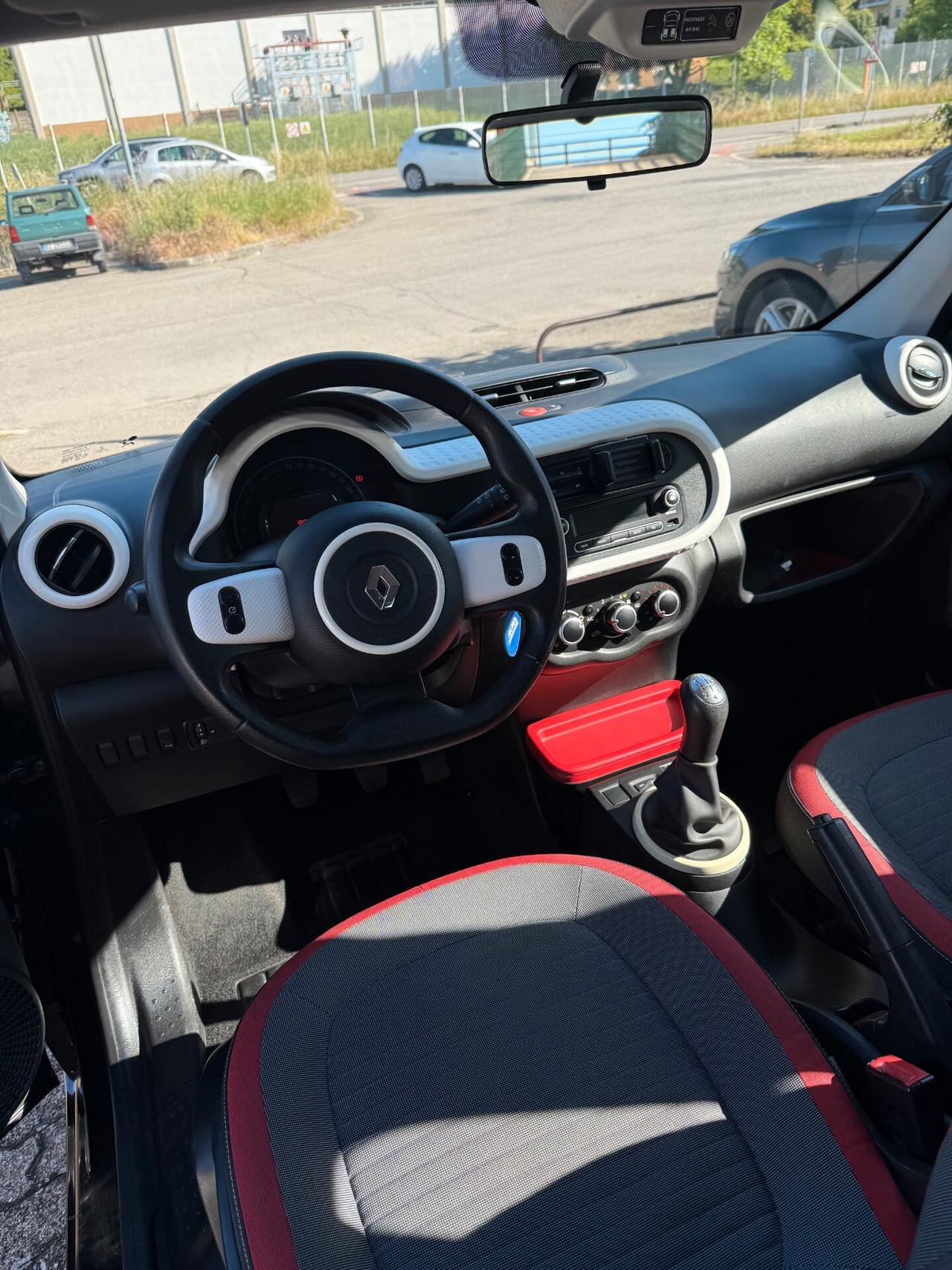 Renault Twingo SCe Live