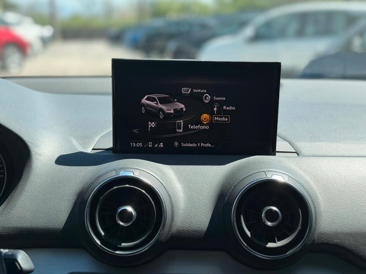 Audi Q2 2020 Manuale