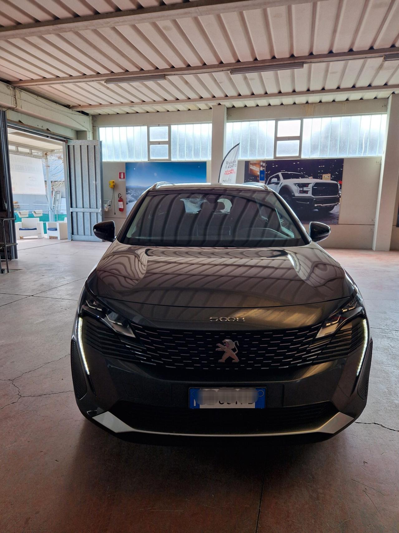 Peugeot 5008 BlueHDi 130 S&S EAT8 Allure
