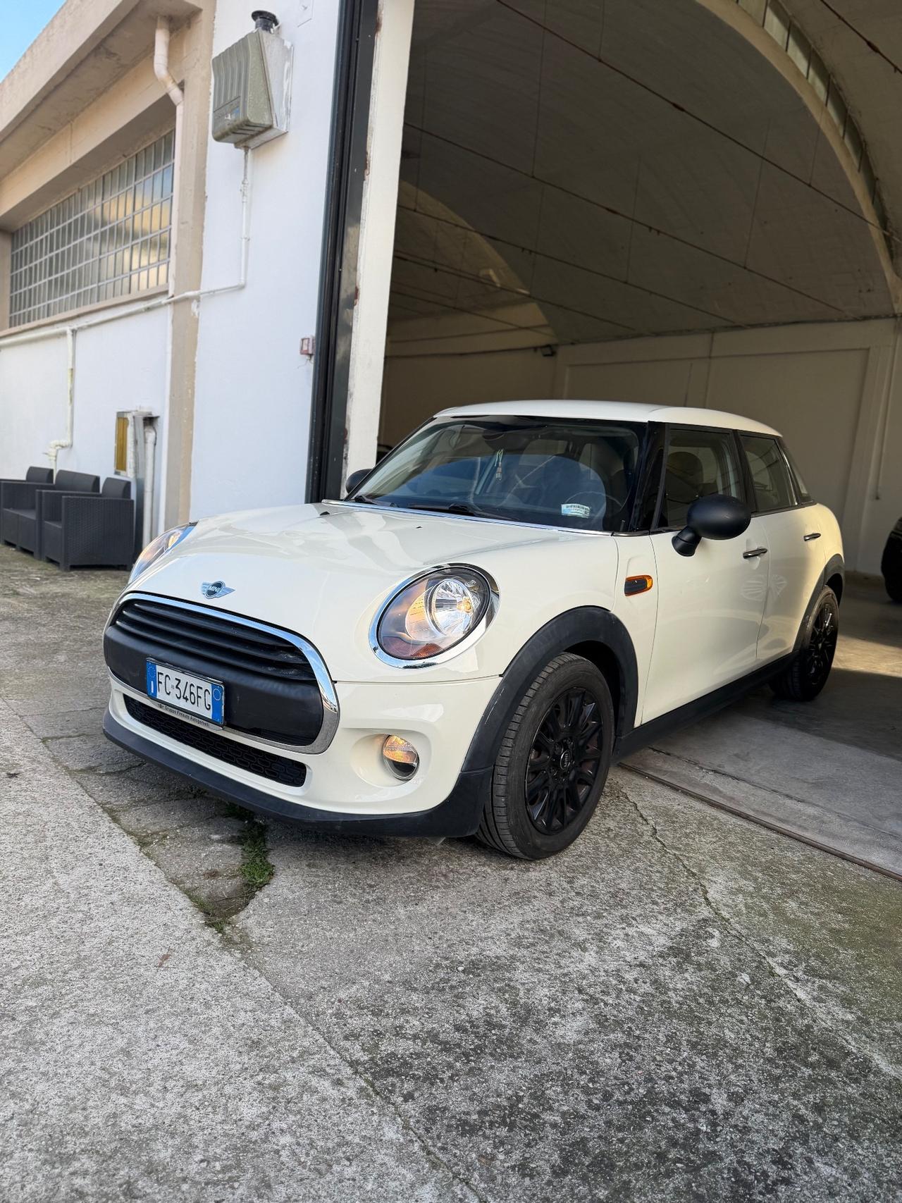 Mini 1.5 One D 5 porte