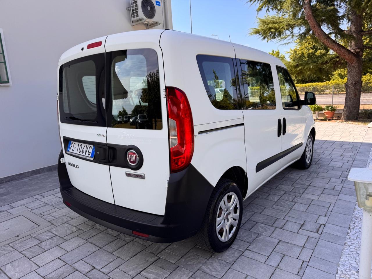 Fiat Doblo DOBLÒ CARGO COMBI 1.3 Mijet 16v 95CV (cat. N1) Euro6 5-door OK NEOPATENTATI