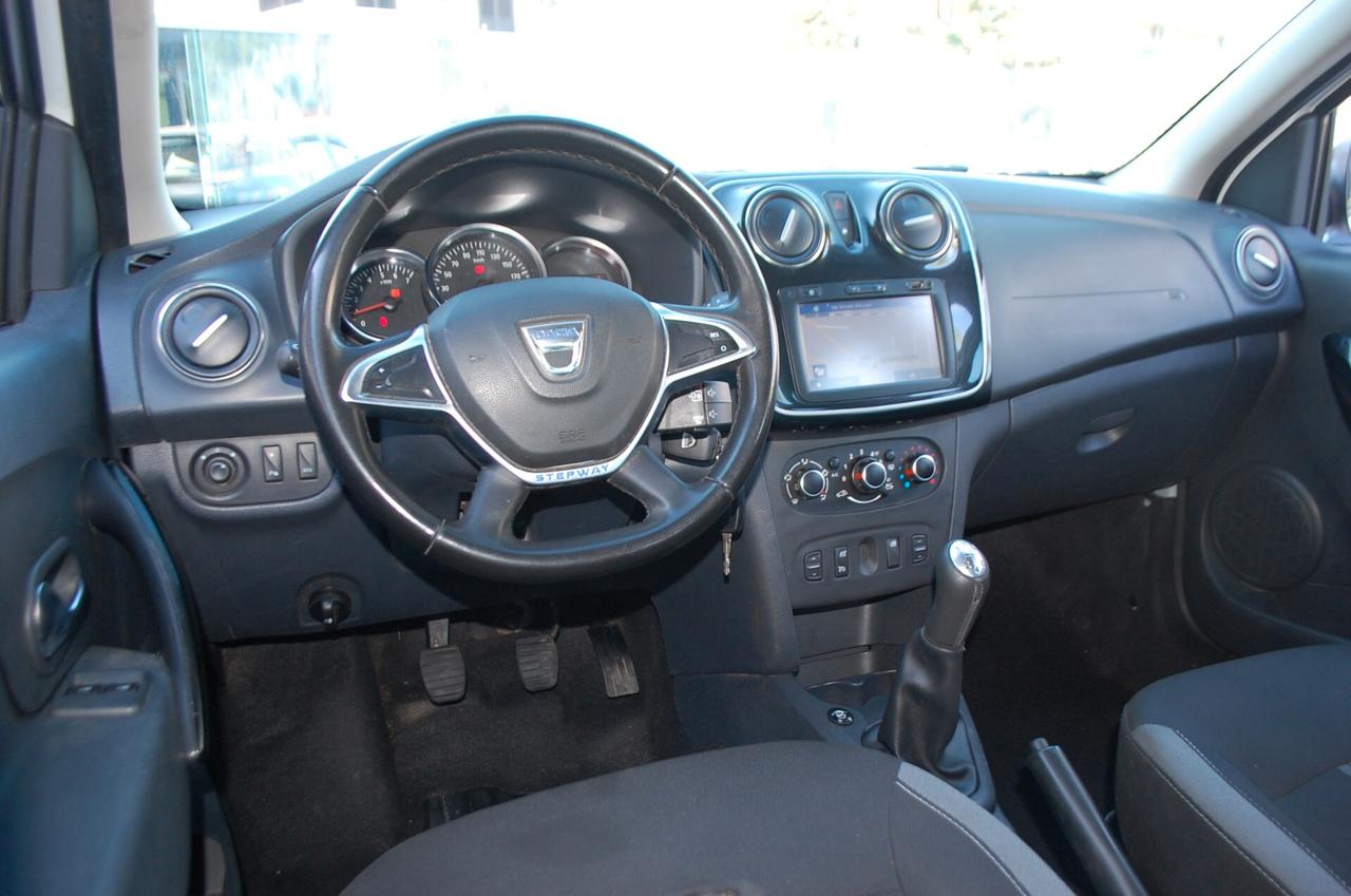Dacia Sandero Stepway 0.9 tce 90CV turbo Gpl Navi Uff Italy USB