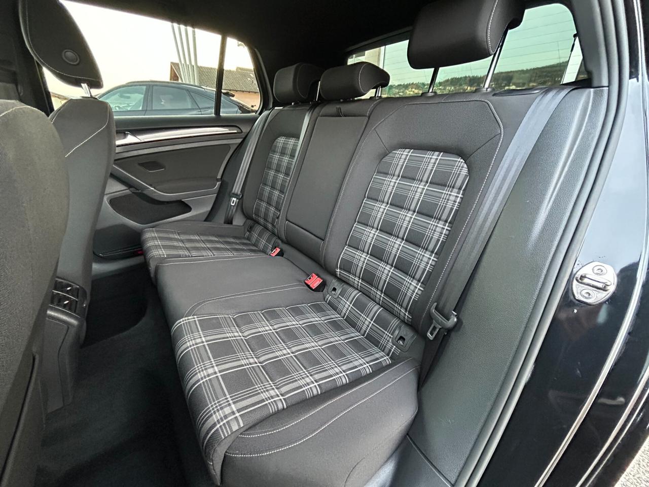 Volkswagen Golf GTD 2.0 TDI 184cv 5p. "MANUALE"