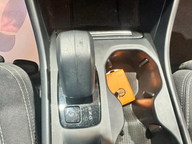 Volvo XC40 B3 automatico Core