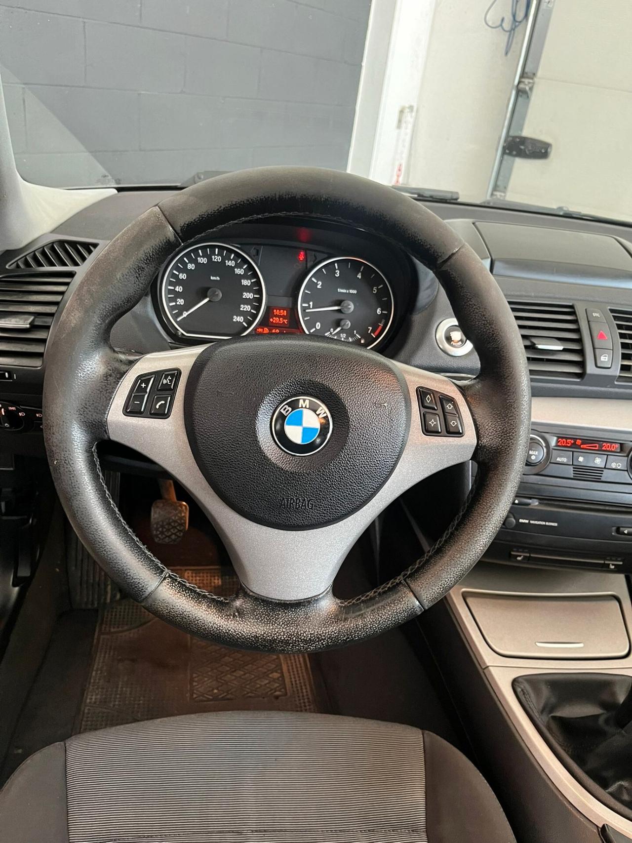 Bmw 118 118i cat 5 porte Futura