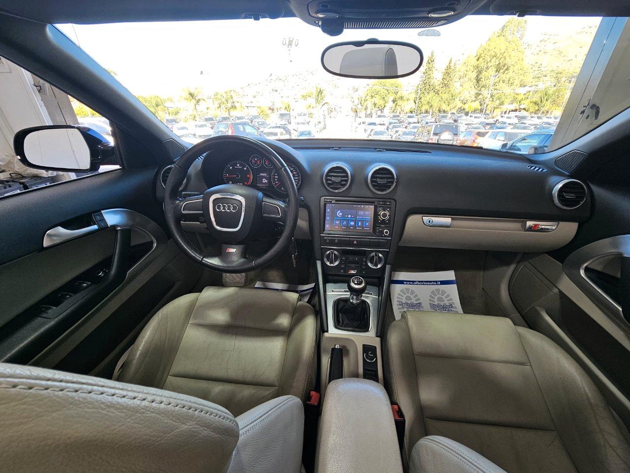 Audi A3 Cabrio 1.6 tdi Attraction