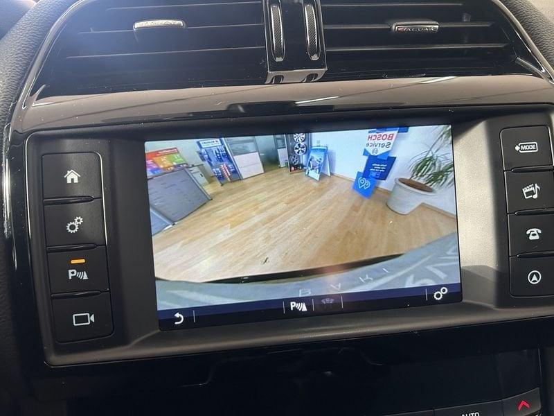 Jaguar F-Pace 2.0D 180cv PURE