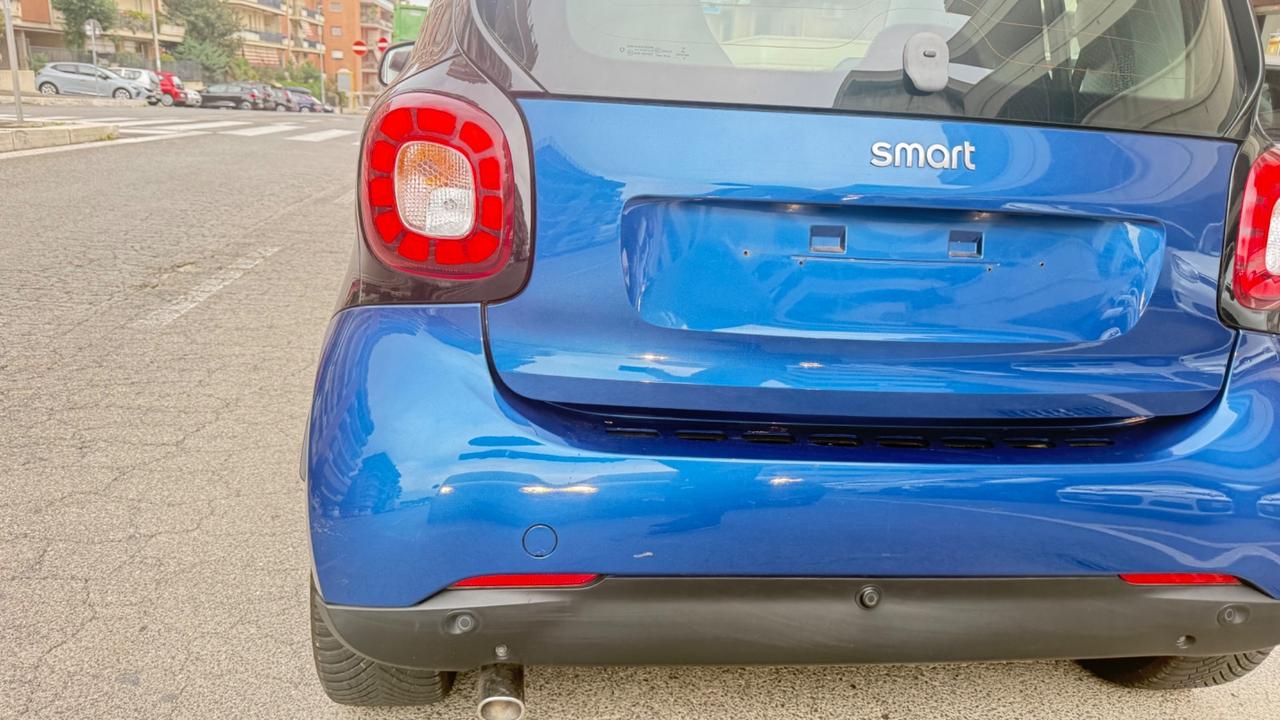 Smart ForTwo 70 1.0 Passion LED PANORAMA PACK SPORT PDC CERCHI 16