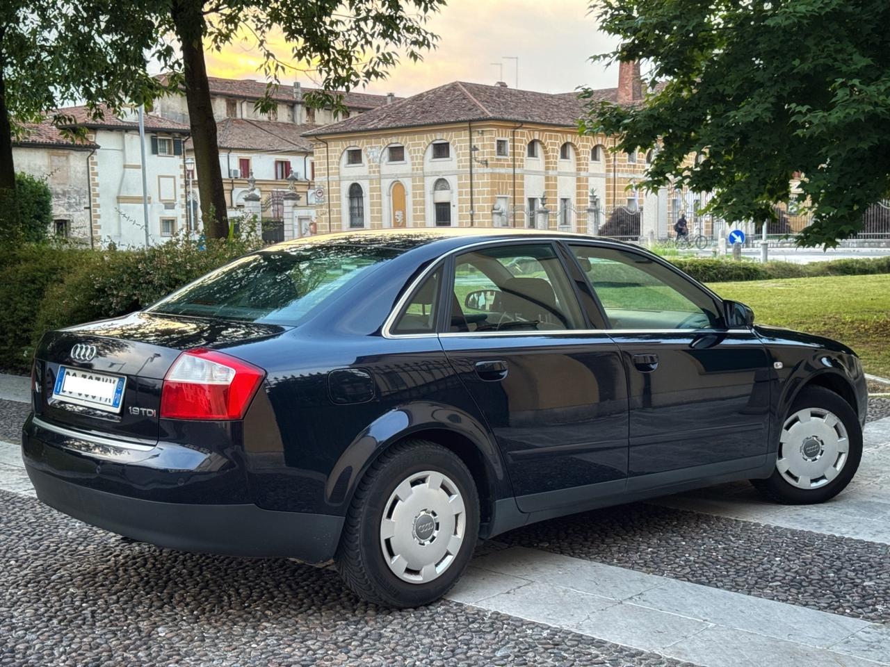 Audi A4 1.9 TDI/130 CV cat UNICO PROPRIETARIO