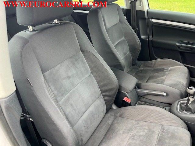 VOLKSWAGEN Golf Variant 1.6 TDI DPF Highline