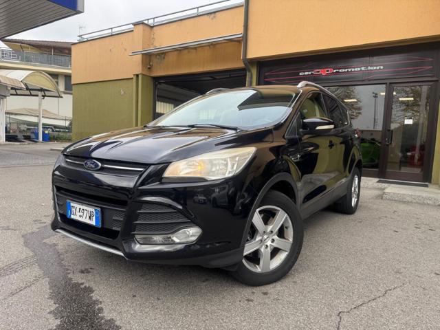 FORD Kuga 2.0 TDCI , Plus 4x2 Sport Utility