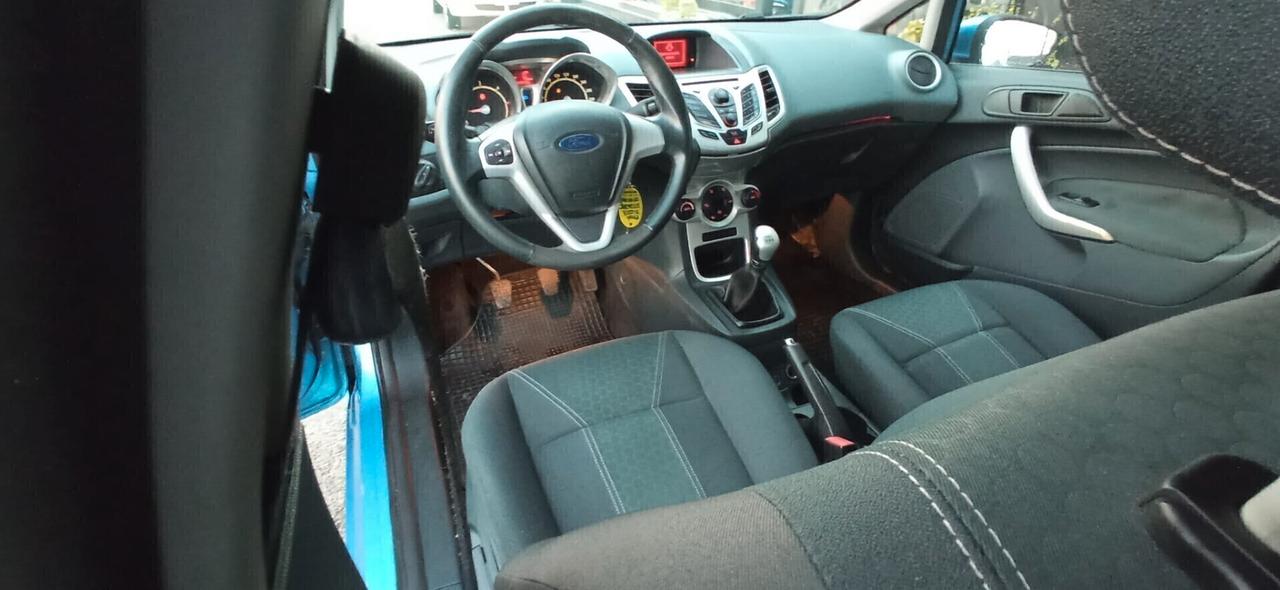 Ford Fiesta 1.4 TDCi Titanium 130 MILA KM!