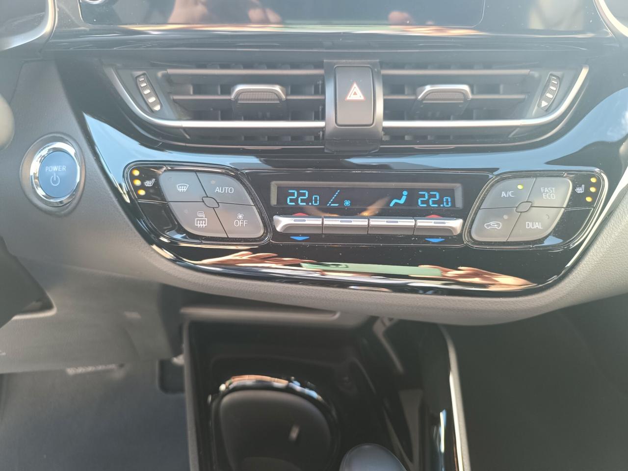 Toyota C-HR 2.0 Hybrid E-CVT Trend