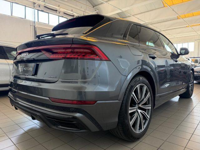 AUDI Q8 50 TDI 286 CV quattro tiptronic S LINE //TETTO//