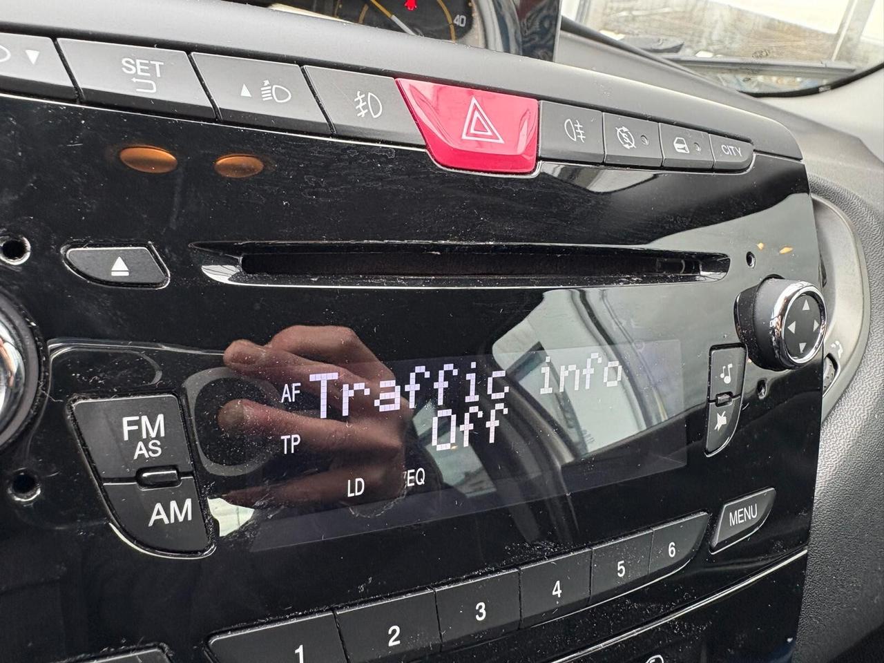 Lancia Ypsilon MOMODESIGN 1.3 MJT 16V 95 CV 5 p. UNICO PR.