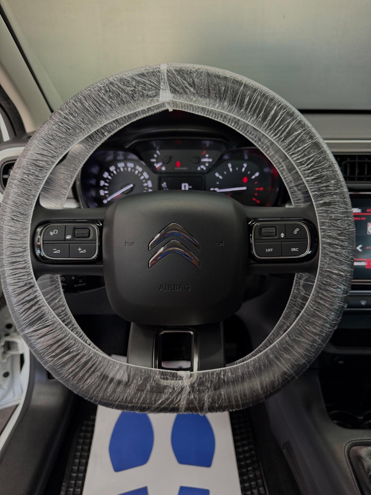 Citroen C3 1.5 BlueHDi 100 cv Shine Pack 2022