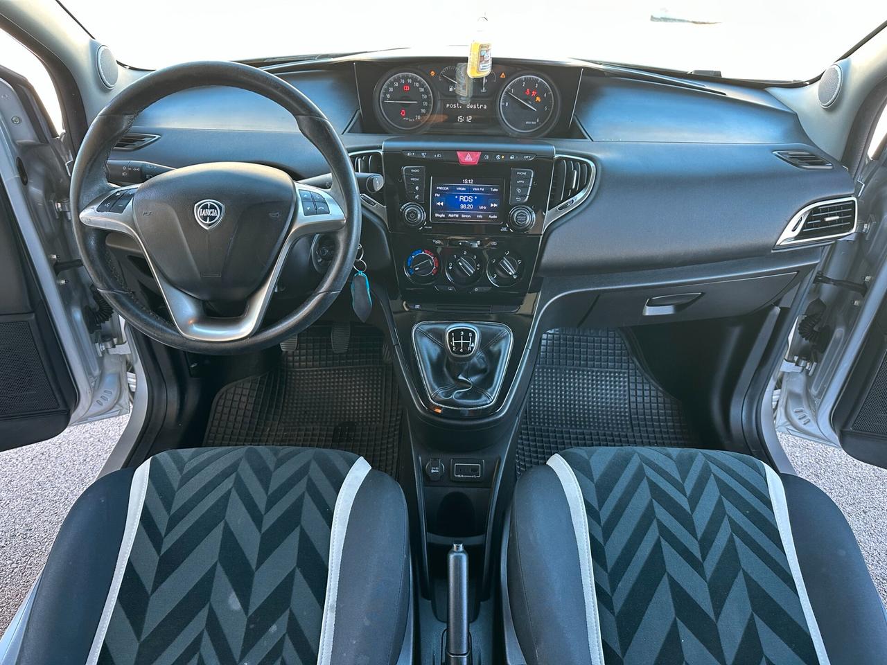 Lancia Ypsilon 1.3 MJT 16V 95 CV 5 porte S&S Gold