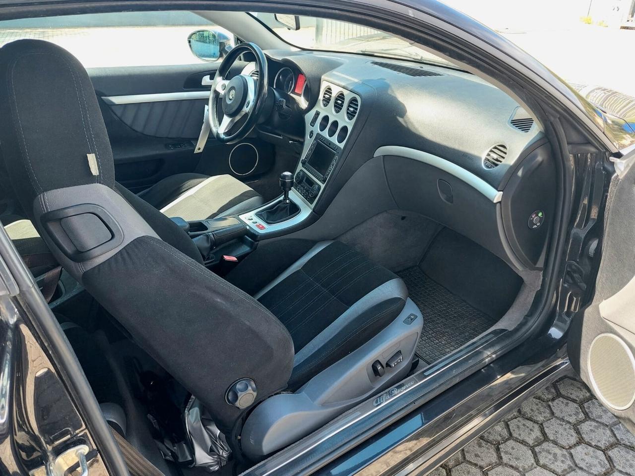 Alfa Romeo Brera 2.4 JTDm 20V Sky Window