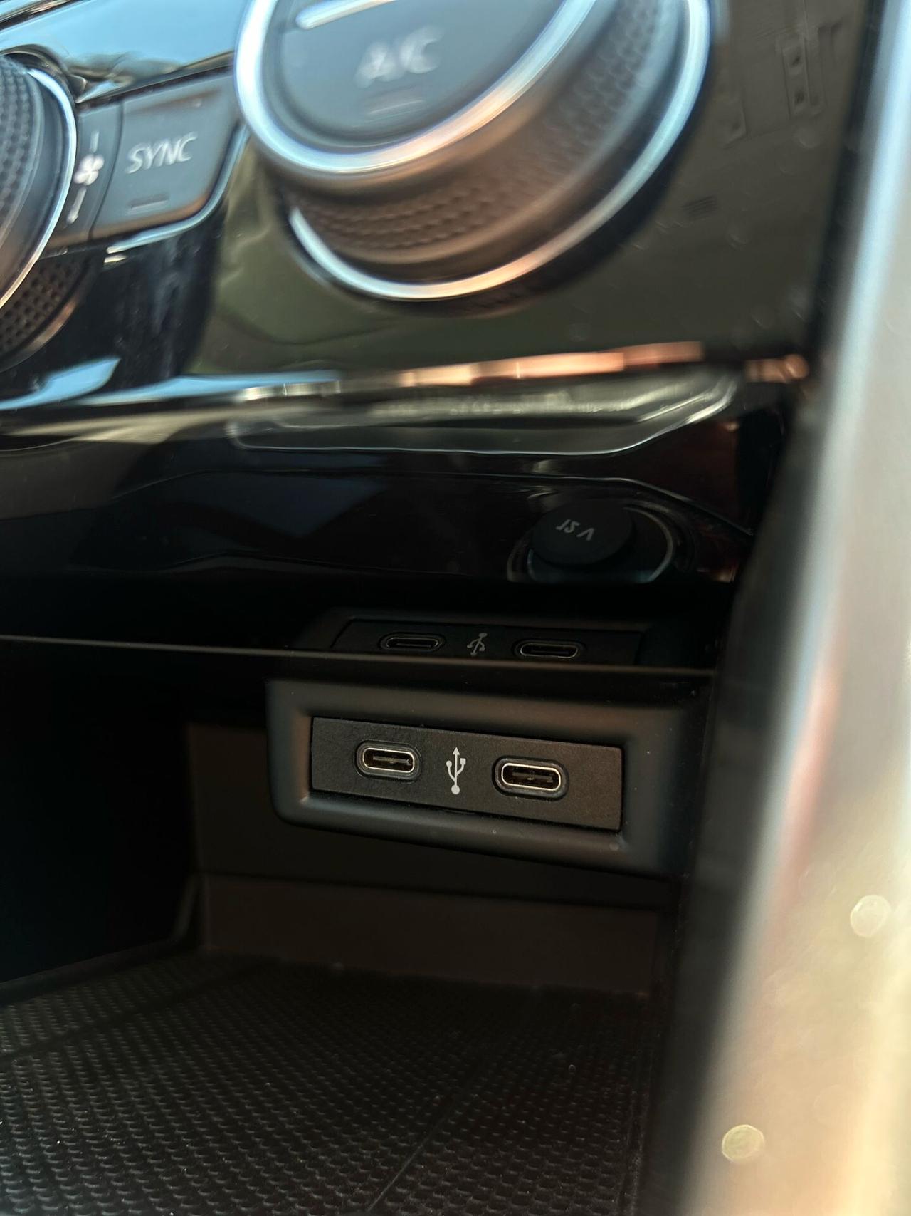 Volkswagen T Roc 2.0 diesel 150 CV DSG BlueMotion Technology