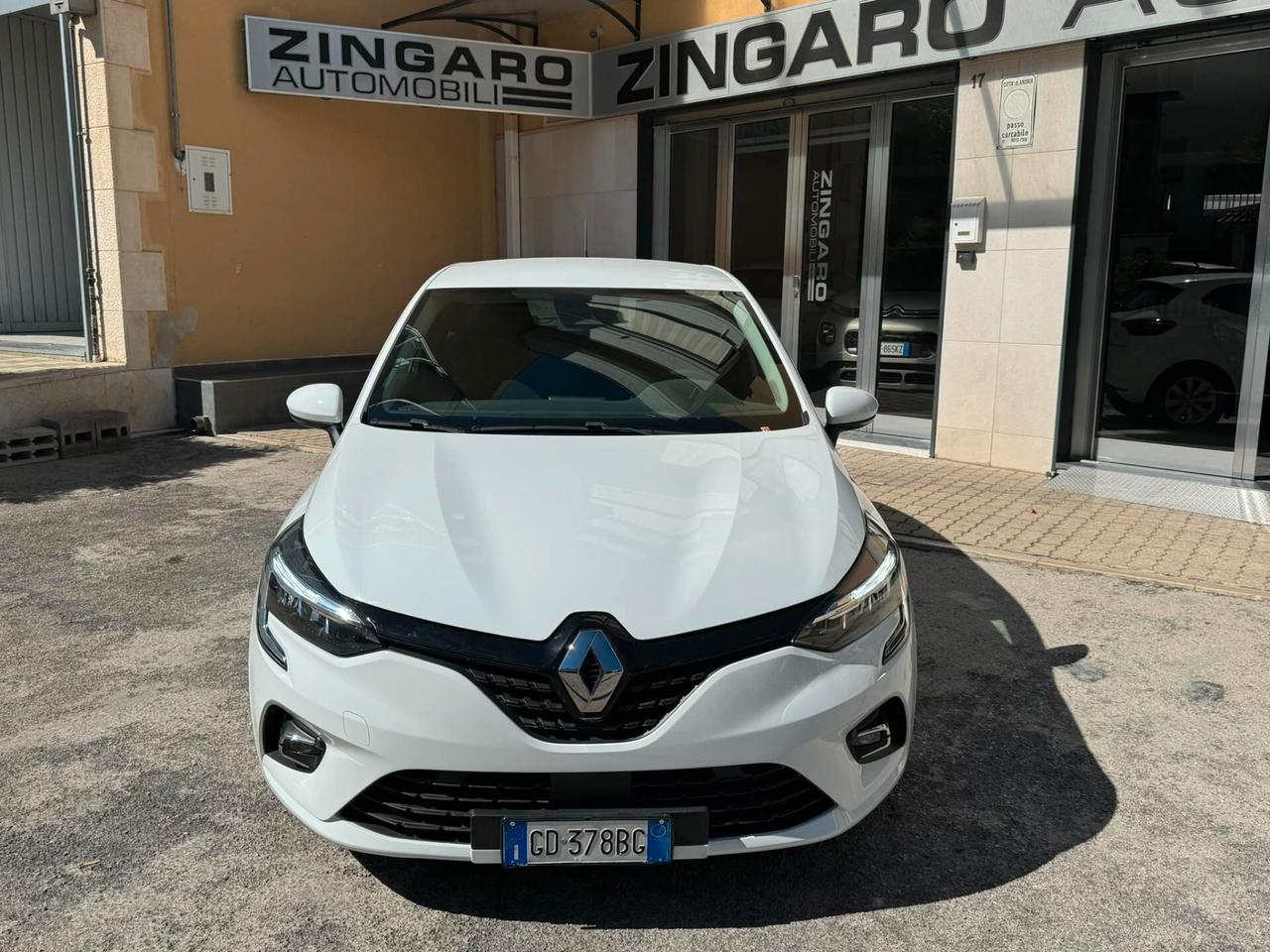 RENAULT CLIO 1.5 DCI 85 CV E6 ZEN NAVI FULL LED